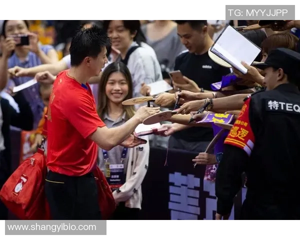 方博与奥恰洛夫激战乒乓球赛场谁能笑到最后精彩对决引发热议