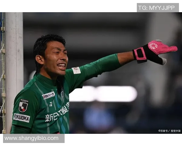 福冈黄蜂与东京绿茵激战正酣谁能在这场较量中笑到最后